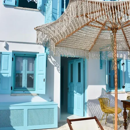 Salt Retreat - Seafront Villa Chalki Town Exterior photo