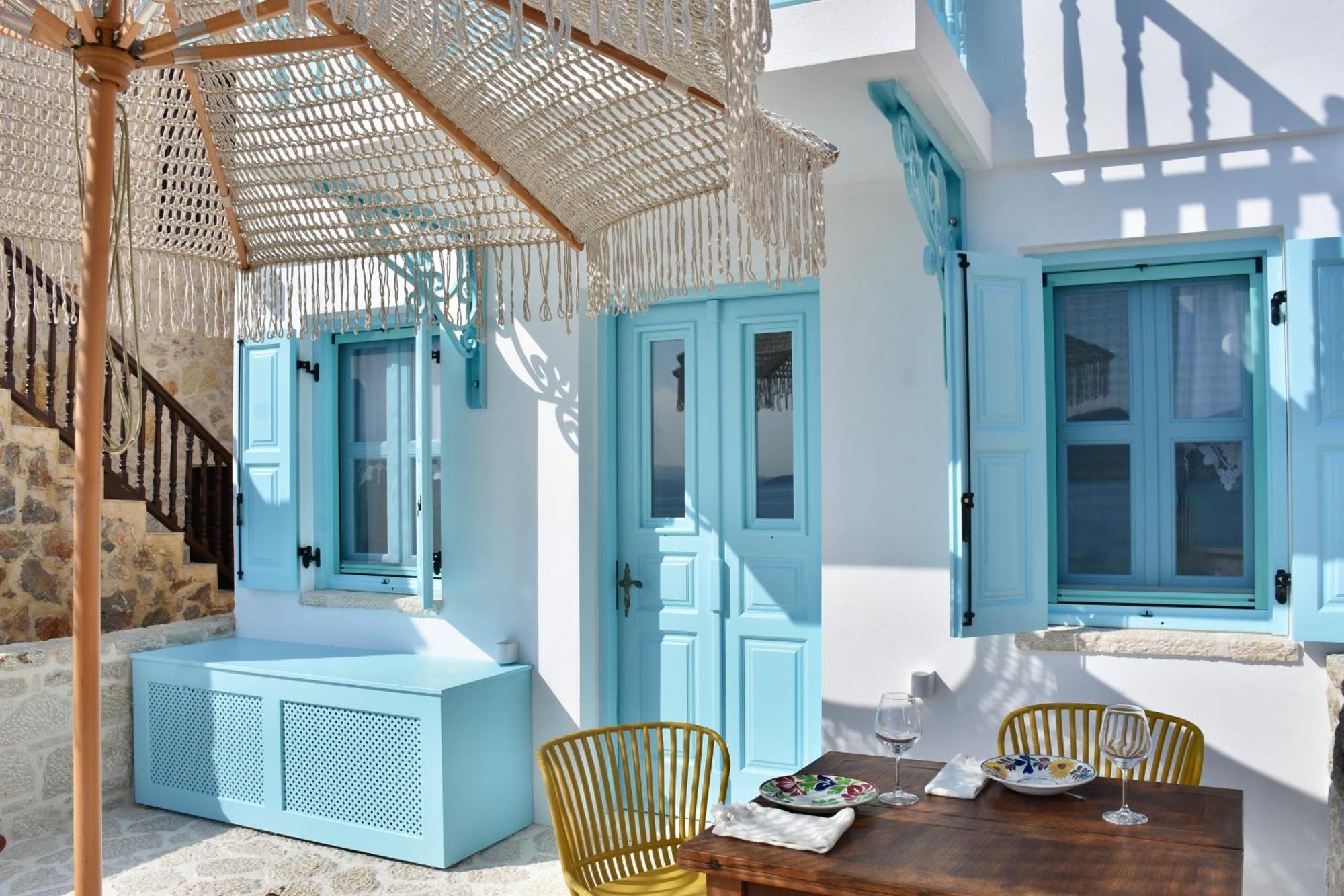 Salt Retreat - Seafront * Chalki Town